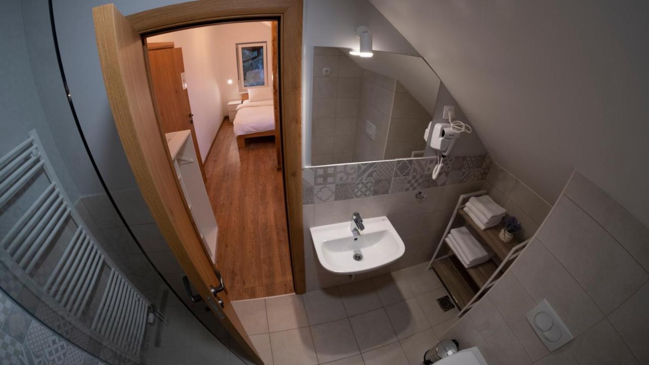 Petlov Salas Rooms Novi Sad Extérieur photo